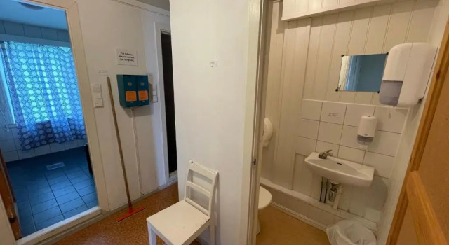 Кровать в общем номере (мужской номер) Lofoten Å Hostel