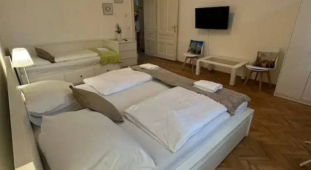 Comfy Apt Long Stay 5P Margareten, Prenota Appartamento Vienna Austria