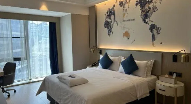 Люкс Deluxe Kyriad Hotel (Guiyang Yunyan District Future Ark)
