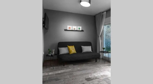 "LouLenny's aRt" BoutiQue HoMes in HalkiDiki, vol 2