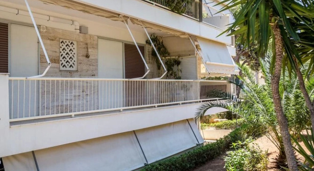 Elegant apartment - Vouliagmeni, Забронировать Апартаменты/квартира Вари-Вула-Вулиагмени Attica Riviera