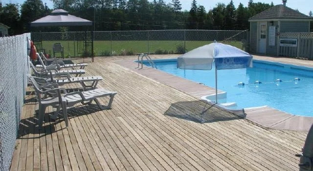 Brudenell Fairway Chalets, Boek Chalet Vakantiehuizen in Prins Edwardeiland, Cottage