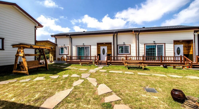 Dreaming Jeju Pension, Забронировать Отель Отели Согвипхо с парковкой, Парковка