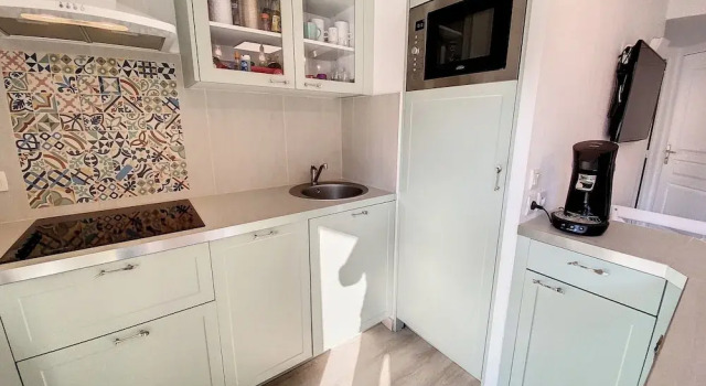 Апартаменты Terrace Apartment Near the Beach