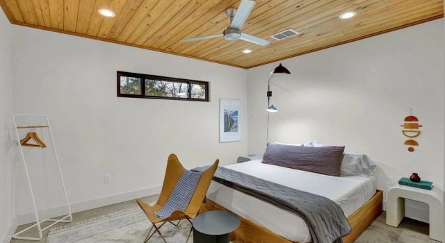 New! Stunning Modern Luxury Rental Steps to Main!, Забронировать Отель Фредериксберг Texas Wine Country, рядом с Театр Rockbox