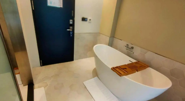 Номер Deluxe Hotel Hayata Lagom 泊思紅柴居