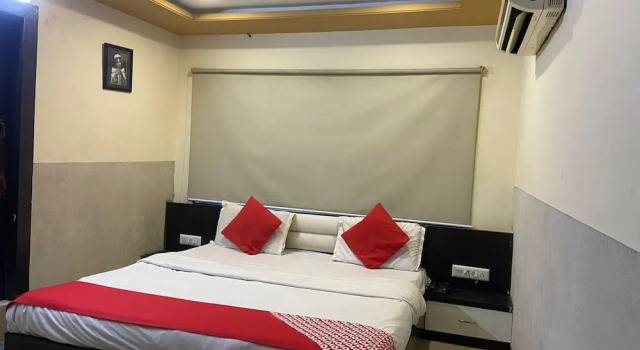 Номер Deluxe Hotel Sadbhav