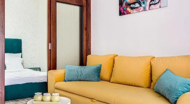 Апартаменты Superior с балконом и с видом на внутренний двор ARI - ARED Luxurious Apartments