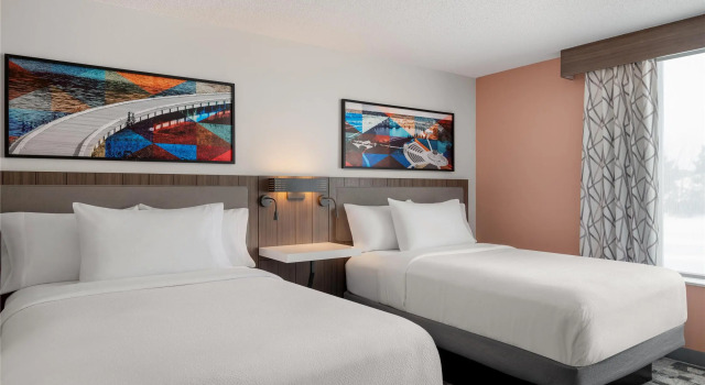 Четырёхместный номер Standard Hilton Garden Inn Indianapolis/Carmel