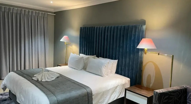 Hibon Lodge, Book Bed and Breakfast Hoteller i Gauteng med parkering, Parkering