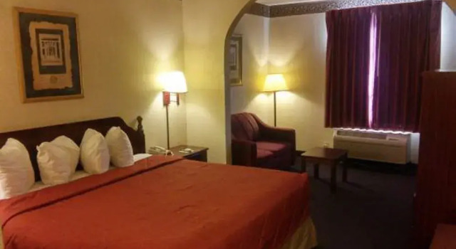 Super 8 Atlanta West/Douglasville, Забронировать Отель Дугласвилл Джорджия, рядом с WellStar Douglas Hospital