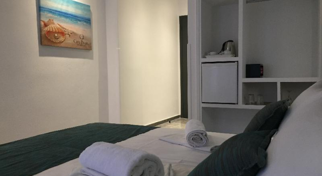 Одноместный номер Standard с балконом City Pearl Hotel