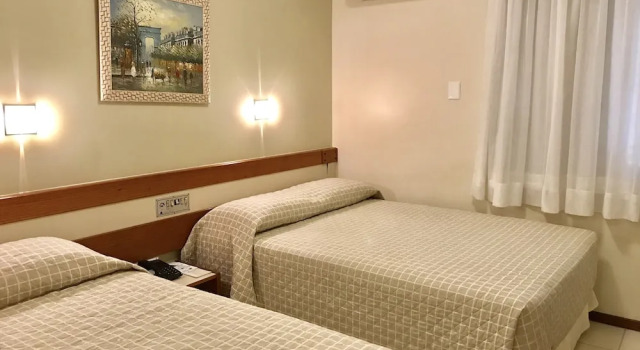 Трёхместный номер Deluxe Cedro Hotel