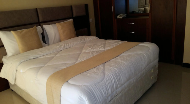 Hotreef Hotel