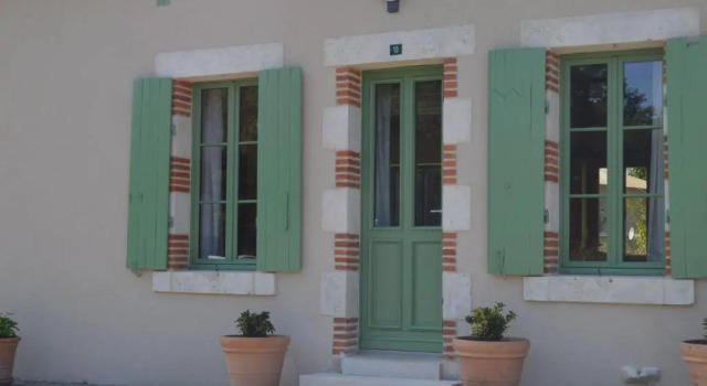 Villa RABADA, Rezerwuj Willa Rosnay Indre