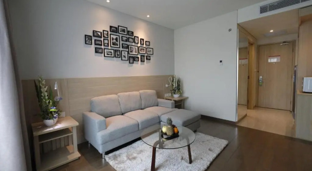 Junior suite Hotel AYOLA Lippo Cikarang