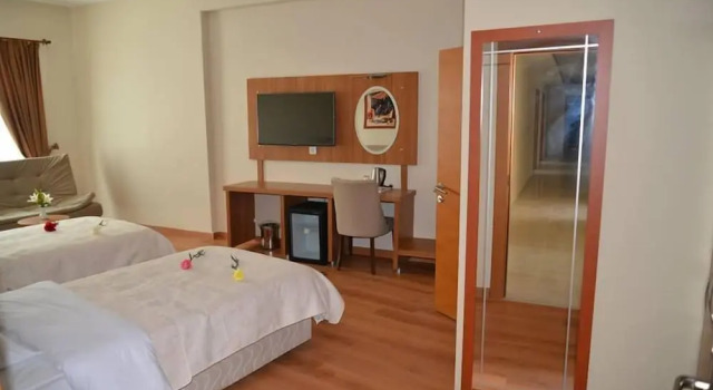 Hasan Celebi Otel, Prenota Hotel Siverek Anatolia Sud-Orientale