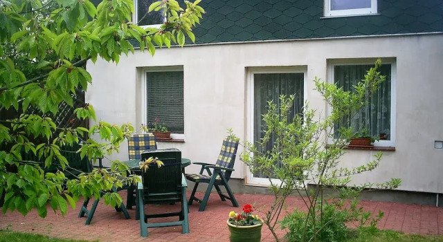 Коттедж Ferienhaus mit Eigener Terrasse in Russow