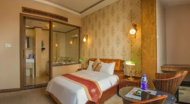 Люкс Executive Camilla Business Hotel