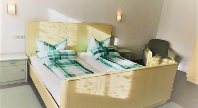 FeWo Nebenan, Prenota Hotel Bad Windsheim Steigerwald