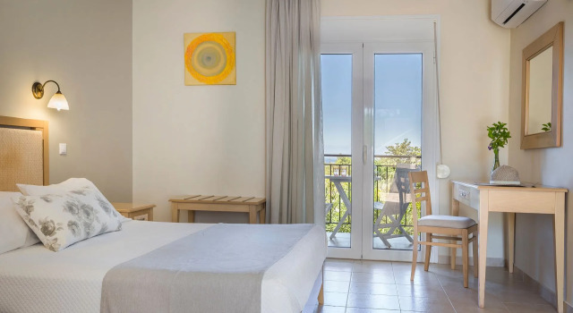 Двухместный номер Standard Astra Village Hotel Suites