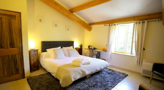Двухместный номер Standard Maison CHENET - Les Chambres Entre Vigne et Garrigue - Teritoria
