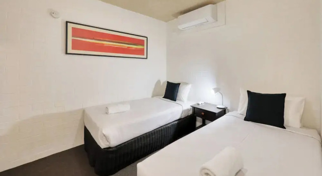 Двухместный семейный номер Standard City Reach Motel