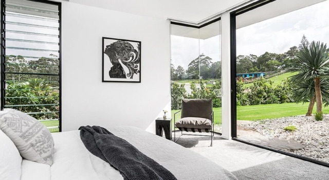 Your Luxury Escape - Scenic Vista