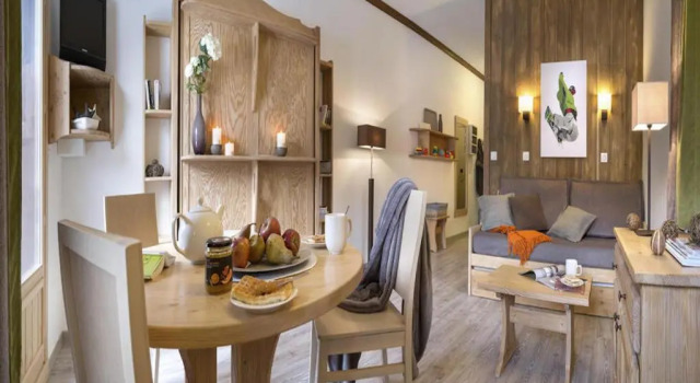 Residence & Spa Les Chalets de Solaise, Забронировать Шале Виллы Овернь-Рона-Альпы, Вилла