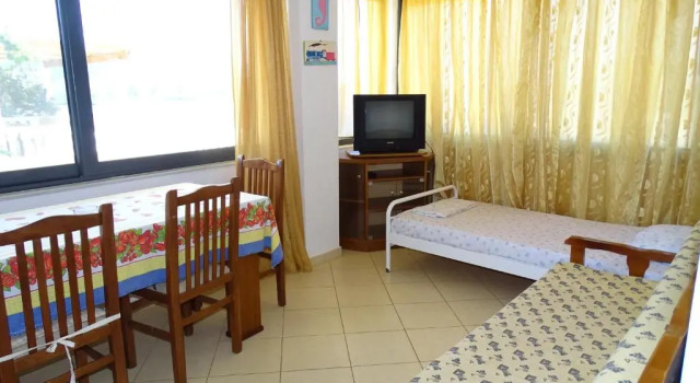 Petros Apartments, Varaa Huoneisto Ksamil Vlorë County