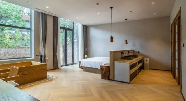 Люкс Zhenshun Yunfang Tangquan Art Hotel