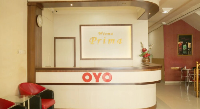 Wisma Prima, Book Hostel Hotels in Sulawesi with Parking, Parking