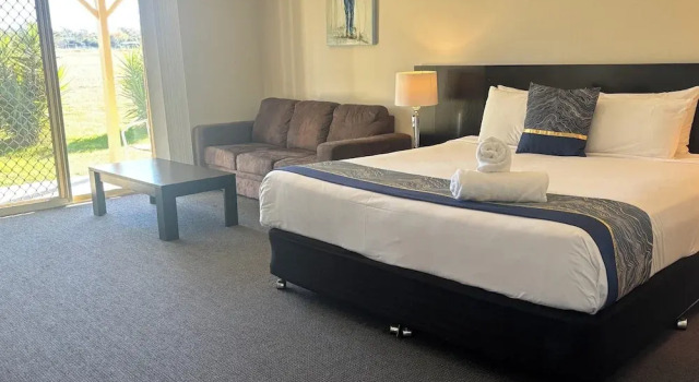 Двухместный номер Deluxe с балконом Stockmans Motel