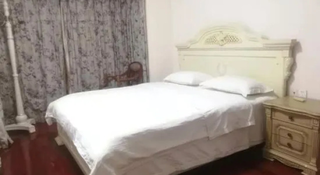 Люкс с 3 комнатами Nanning Meichen Apartment (Poly Tongxinyuan Branch)