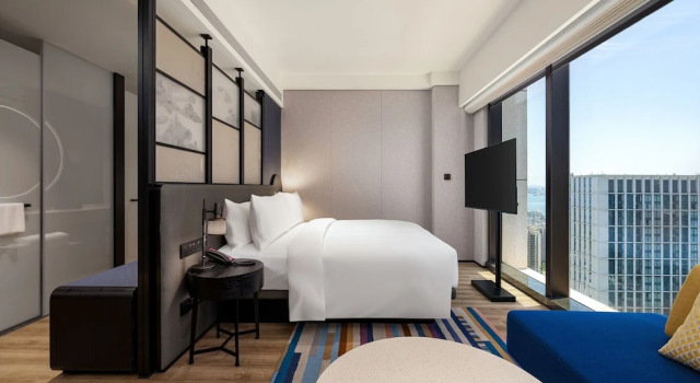 Двухместный номер Standard с видом на город Aloft by Marriott Yantai