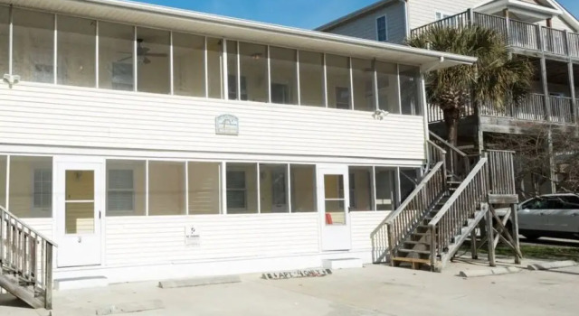 Вилла с балконом Windy Hill Villa 1 - Beach Barnacle