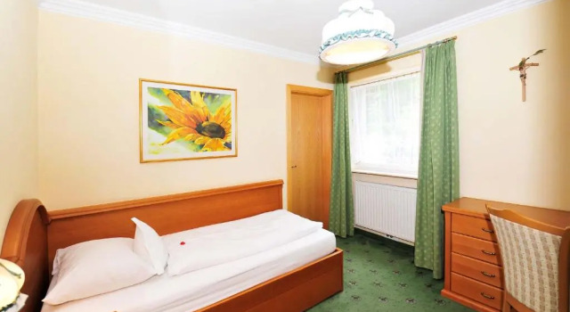 Номер Standard Hotel König Laurin