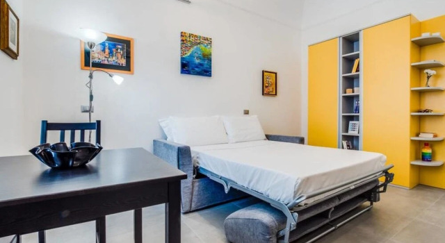 Nice and Colorful Flat Next to the Vatican