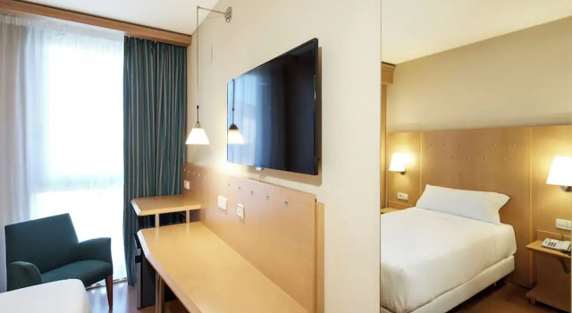 Одноместный номер Economy Sercotel Porta Barcelona
