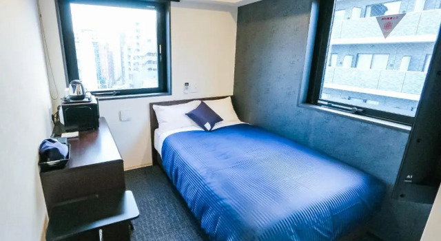 Single (Semi-double bed) номер HOTEL LiVEMAX Tokyo Shintomicho