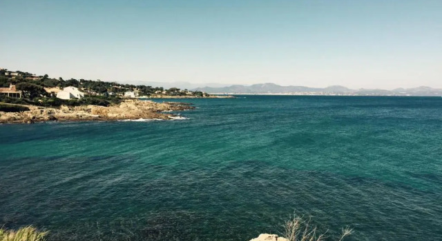 Вилла villa de charme, 8 pers, climatisée, piscine chauffée, calme garanti