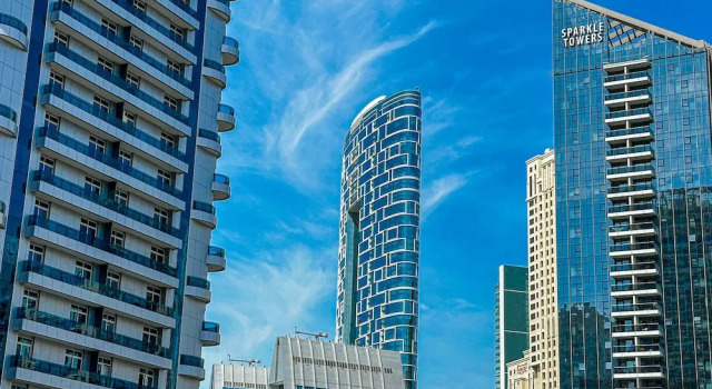 WelHome - Mesmerizing 1BR Apartment in Damac Waves A, Забронировать Апартаменты/квартира Апартаменты Эмирата Дубая, рядом с Dubai Marina Yacht Club, Апартаменты/квартира