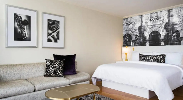 Двухместный номер Standard Avenue of the Arts Costa Mesa, a Tribute Portfolio Hotel