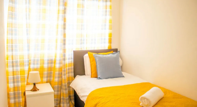 Spacious 5-Bed House! Tilbury! Free parking, Prenota Casa vacanze Tilbury Inghilterra