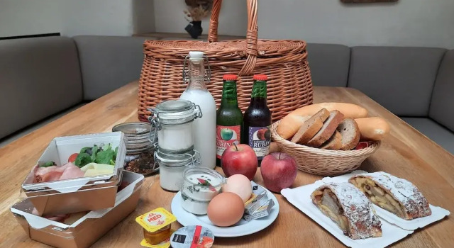 Luxus Zimmer 3 Zimmer Penthouse mit Balkon Residence U Mecenáše