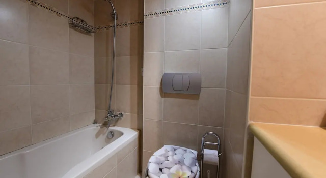 Апартаменты Deluxe Amdar Holiday Apartments