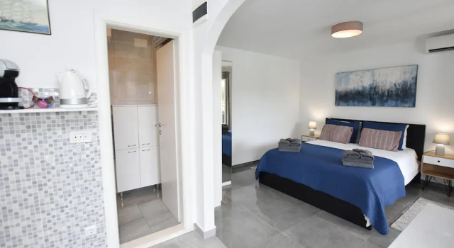 Студия с балконом Apartments Zorica