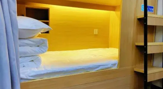 Семейный люкс Si Bu Xiang Dream Collection Youth Hostel (Wuhan Garden Expo Branch)