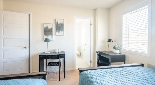New 3BR Townhouse, Minutes to Niagara Falls and Brock University by GLOBALSTAY