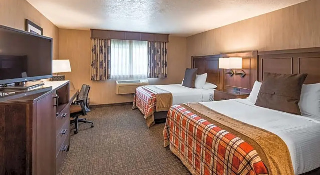 Четырёхместный семейный номер Standard Best Western Plus Flathead Lake Inn and Suites